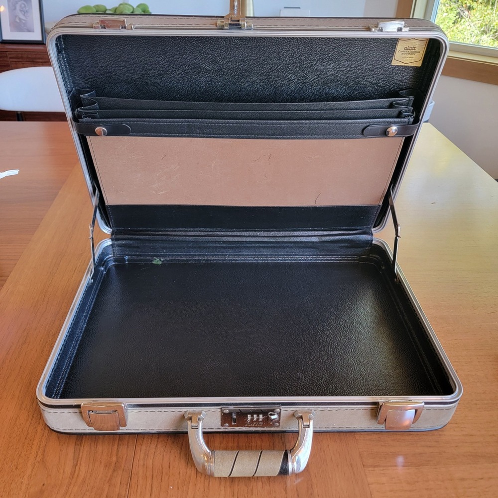 Vintage 1970's Platt Hard Shell Briefcase Beige Attache Case Combo Lock 18x13x4